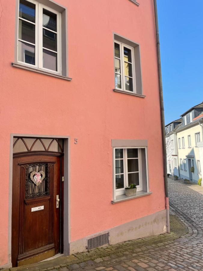 Uriges Ferienhaus In Der Altstadt Von Saarburg Mit Sauna, Kinderspielecke, 1000Mbit Wlan, 1 Minute Vom Wasserfall Entfernt别墅 外观 照片